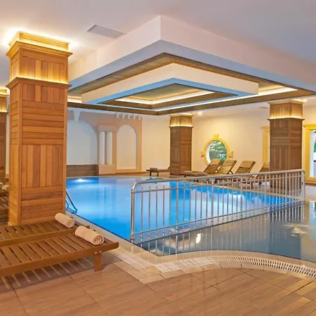 07 Group 3* Alanya