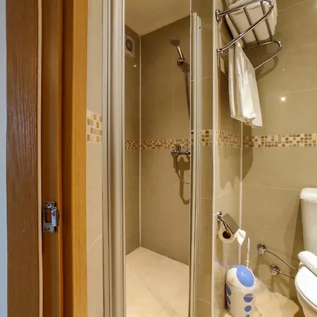 07 Group Aparthotel 3*