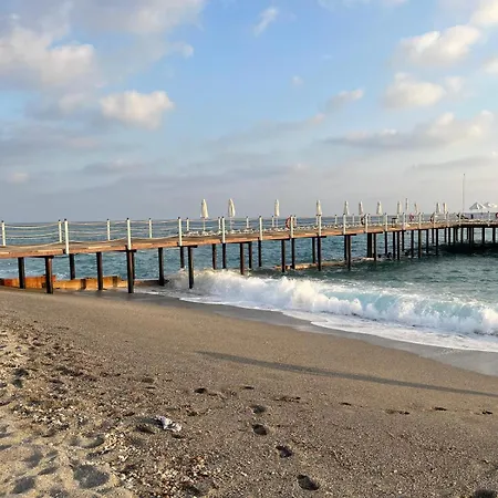 Апарт-отель 07 Group 3*