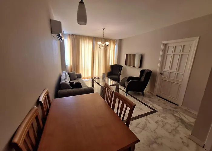 07 Group Aparthotel 3*